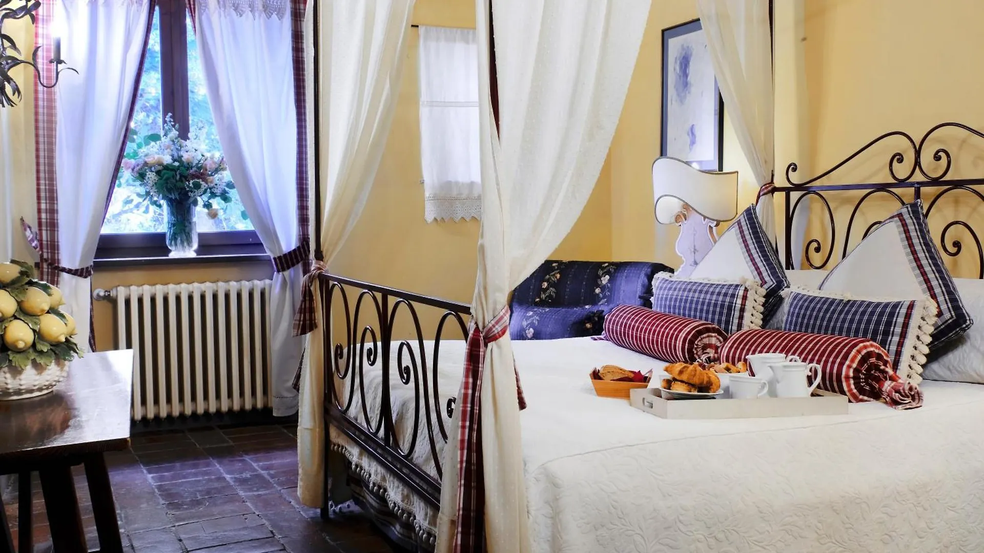 Locanda Del Molino Cortona 4*,  Italy