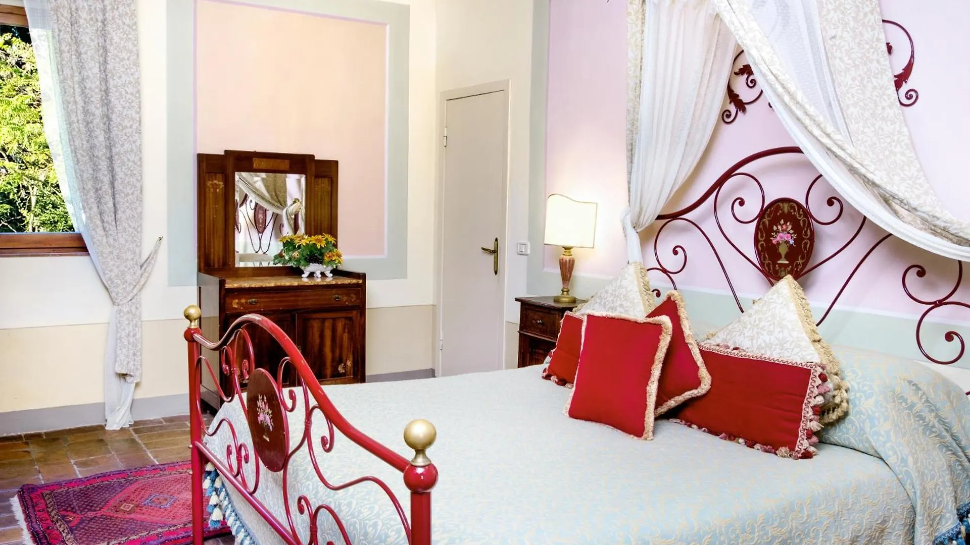 קורטונה Locanda Del Molino 4*,